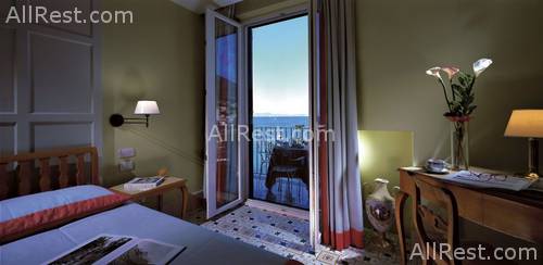 L'Albergo della Regina Isabella 37